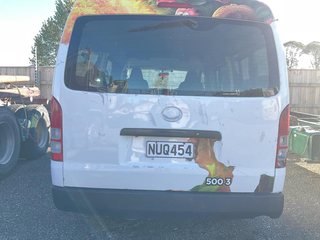 Photo '9' of Toyota Hiace