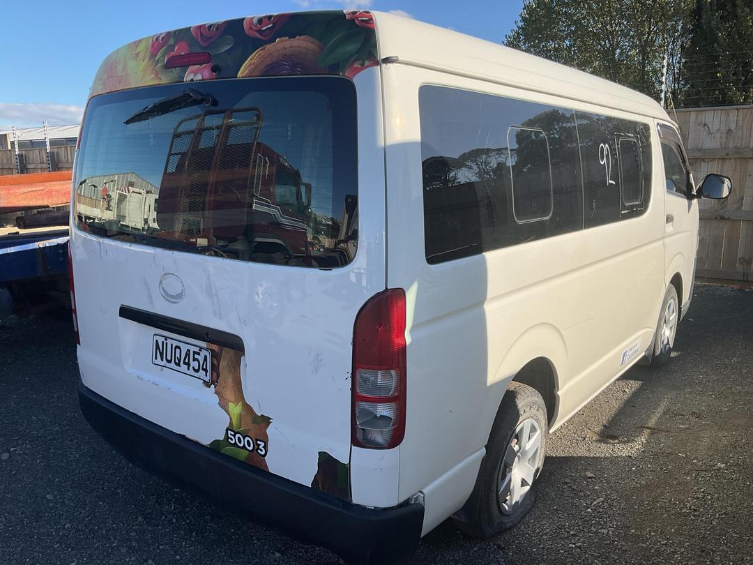 Photo '10' of Toyota Hiace