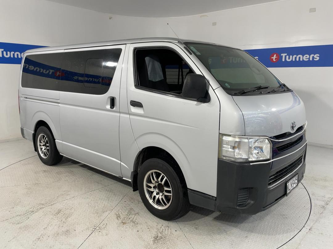 Photo '1' of Toyota Hiace