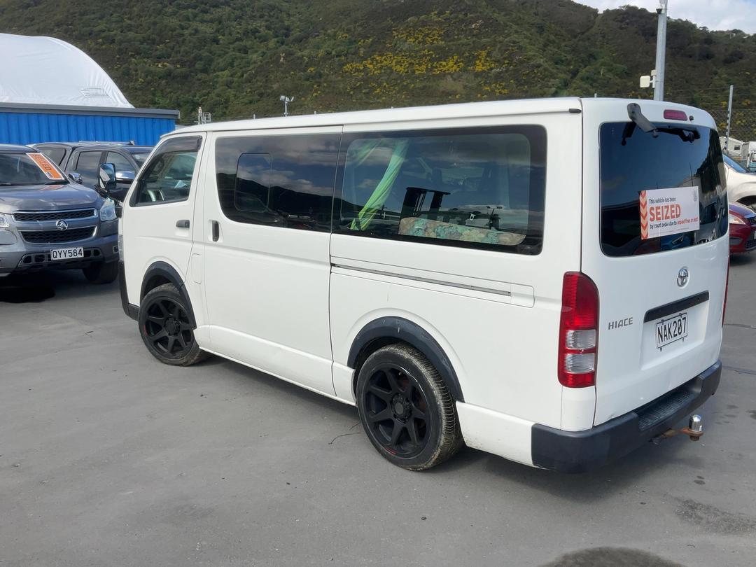 Photo '5' of Toyota Hiace Regius ACE Photo '5' of Toyota Hiace Regius ACE