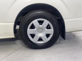 Photo '11' of Toyota Hiace
