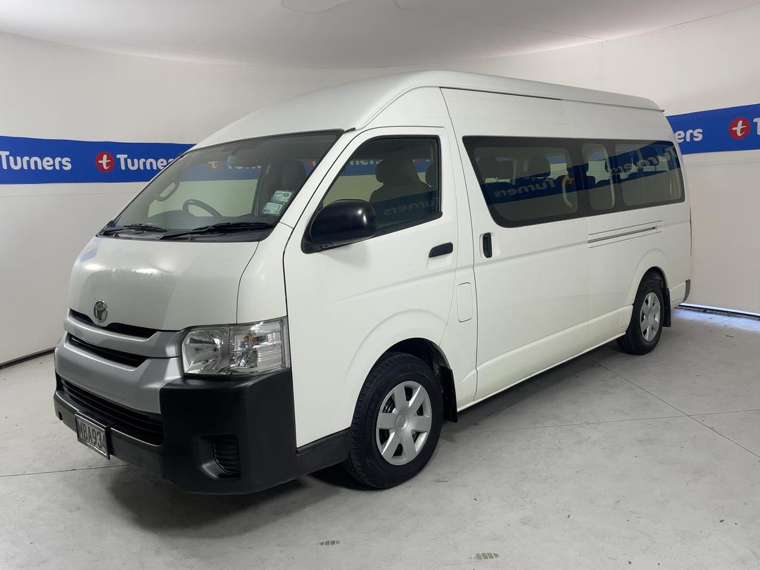 Photo '4' of Toyota Hiace