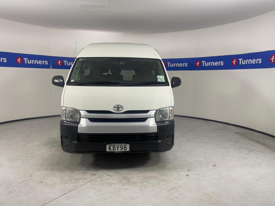 Photo '2' of Toyota Hiace
