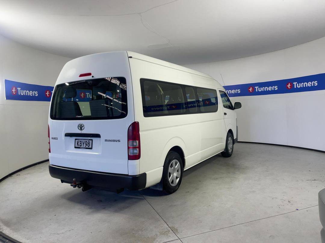 Photo '7' of Toyota Hiace