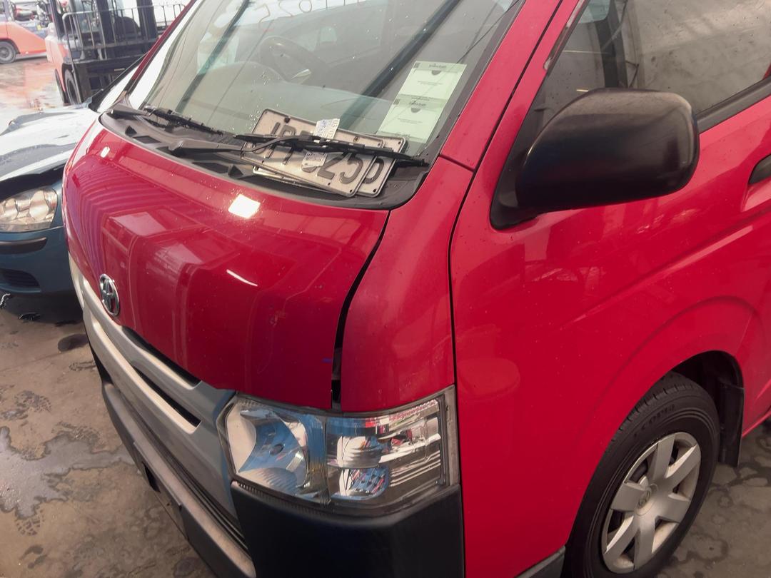 Photo '4' of Toyota Hiace ZL TD Photo '4' of Toyota Hiace ZL TD