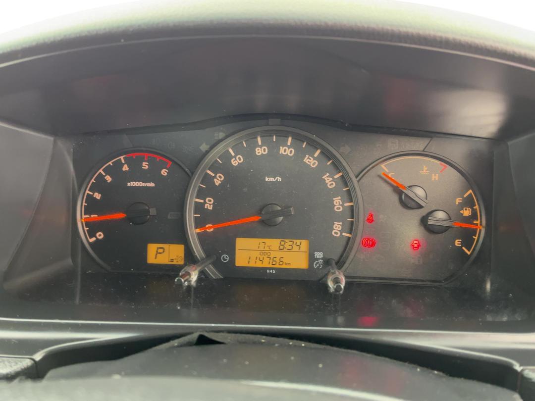 Photo '20' of Toyota Hiace