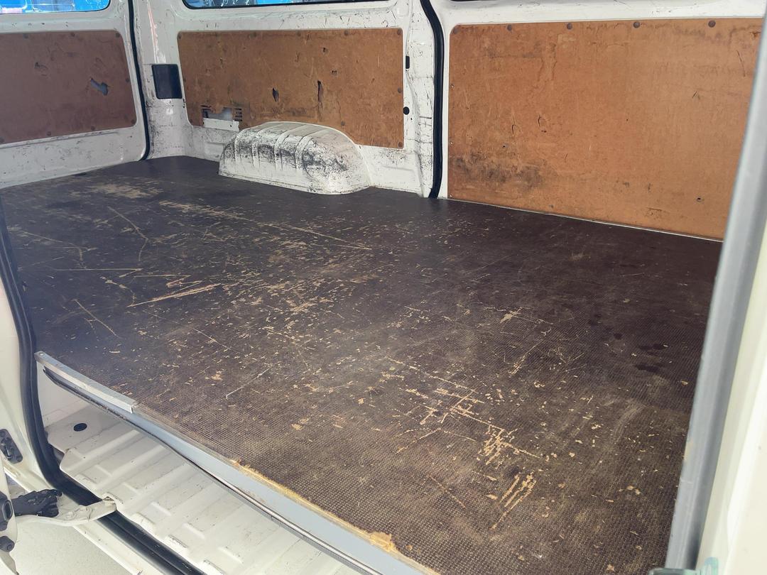Photo '19' of Toyota Hiace