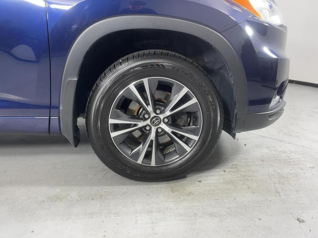 Photo '9' of Toyota Highlander