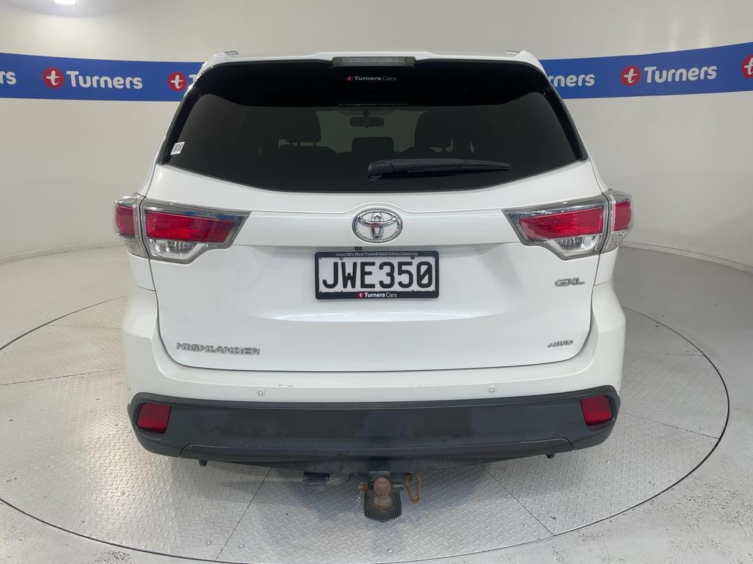 Photo '6' of Toyota Highlander
