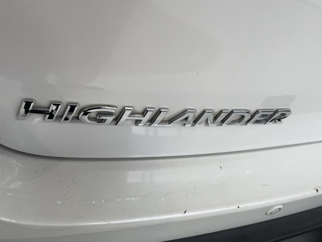 Photo '36' of Toyota Highlander