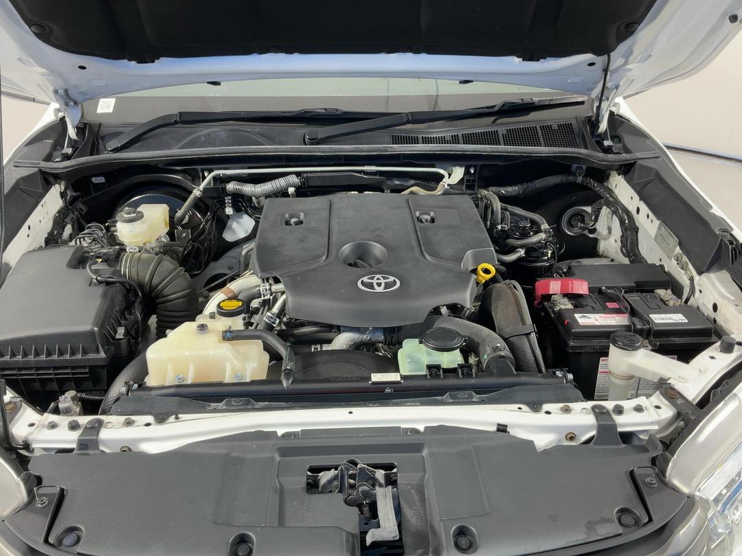 Photo '13' of Toyota Hilux