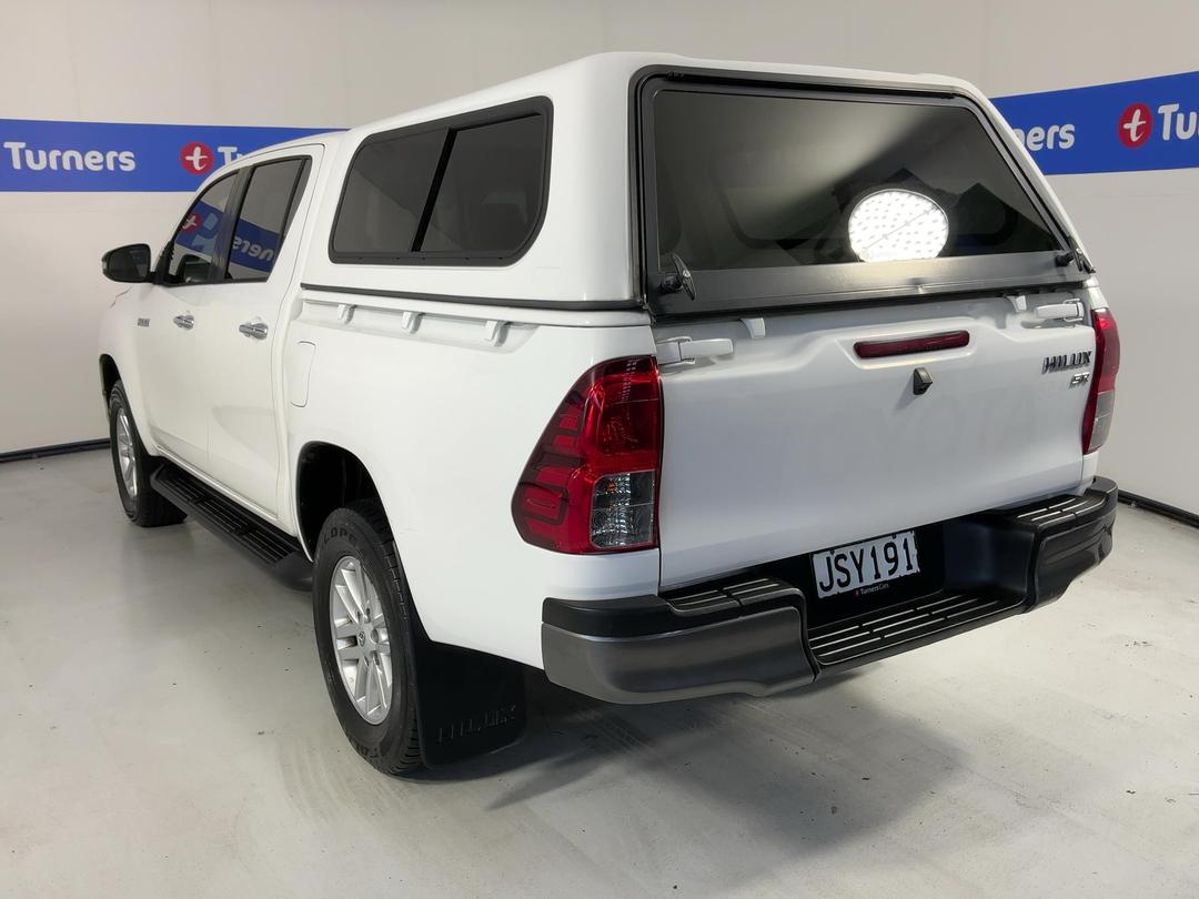 Photo '5' of Toyota Hilux