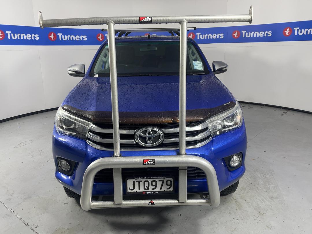 Photo '2' of Toyota Hilux