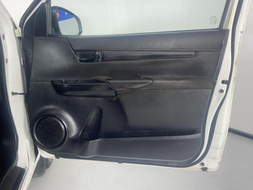 Photo '15' of Toyota Hilux