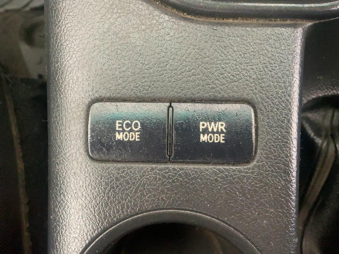 Photo '23' of Toyota Hilux