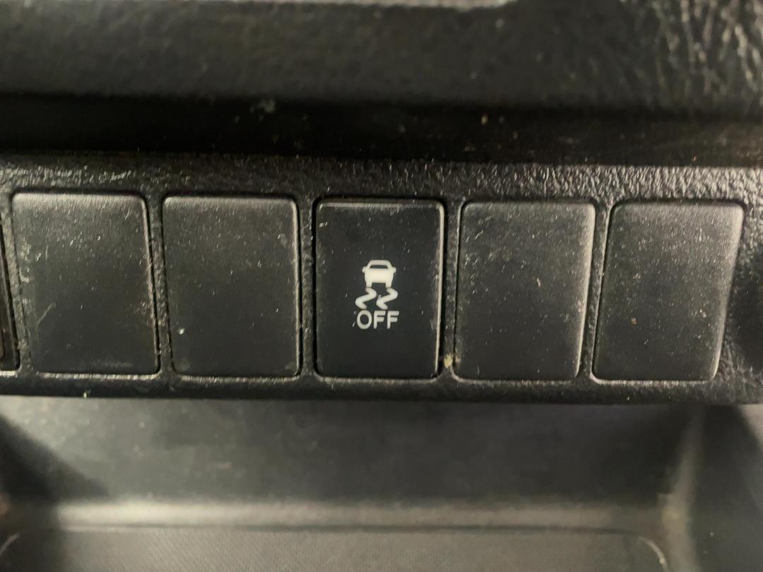 Photo '24' of Toyota Hilux