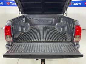 Photo '14' of Toyota Hilux