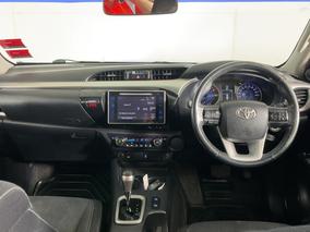 Photo '17' of Toyota Hilux