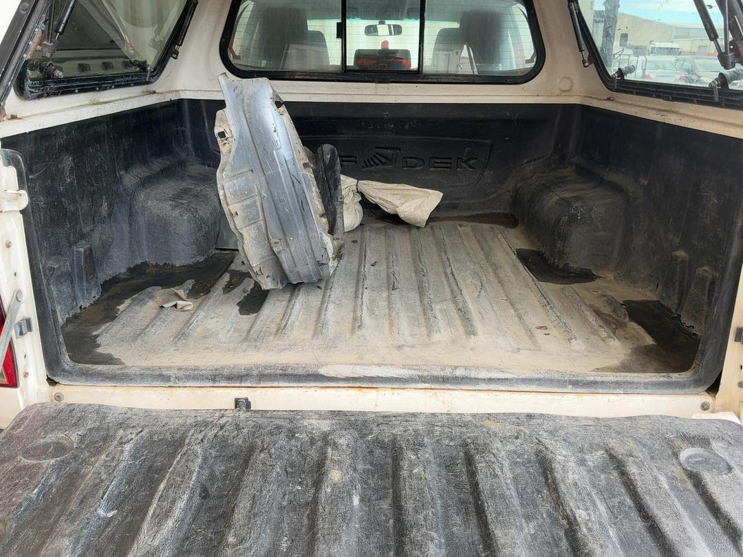Photo '7' of Toyota Hilux S TD DC Photo '7' of Toyota Hilux S TD DC
