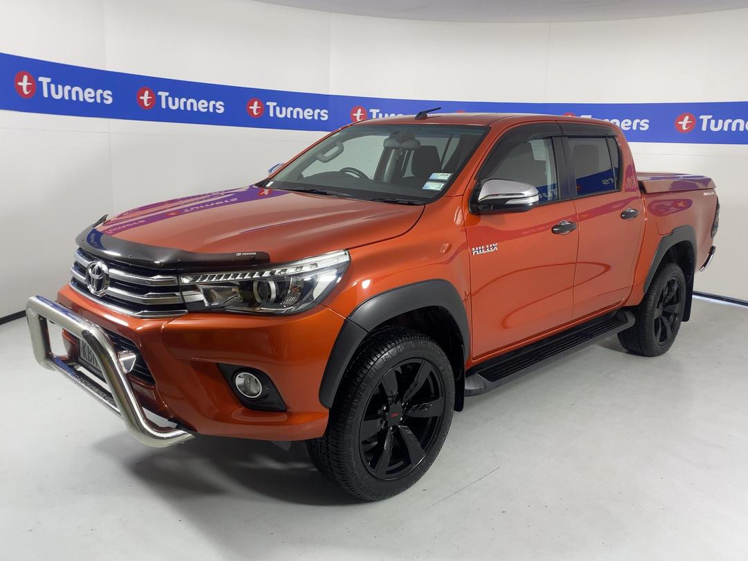 Photo '3' of Toyota Hilux SR5 TD DC Photo '3' of Toyota Hilux SR5 TD DC
