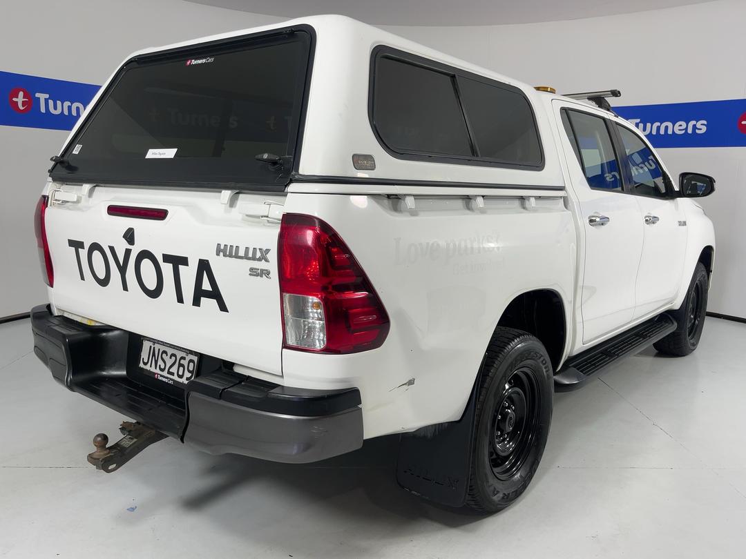 Photo '7' of Toyota Hilux