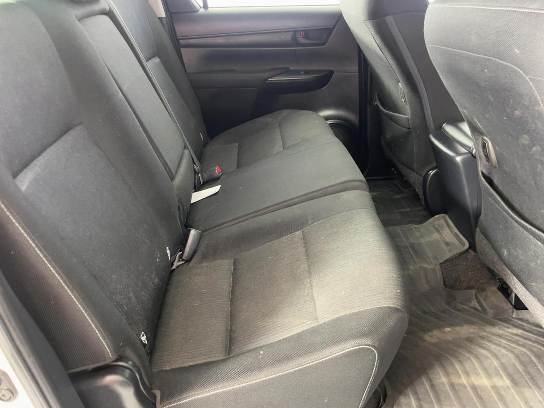 Photo '20' of Toyota Hilux