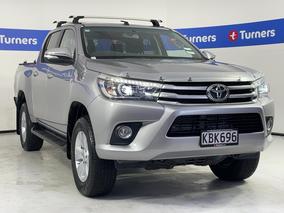 Image of 2016 Toyota Hilux SR5 TD DC 2WD