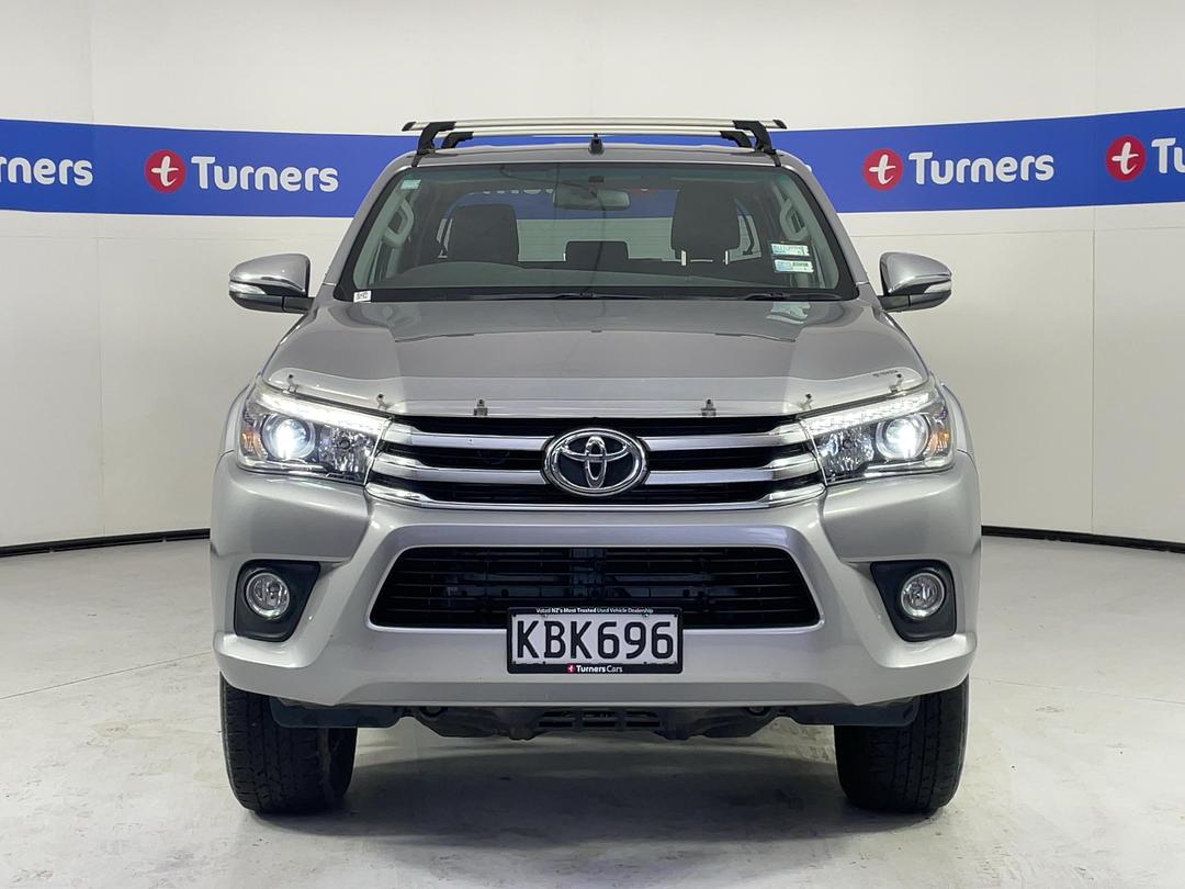 Photo '2' of Toyota Hilux