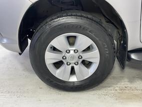 Photo '10' of Toyota Hilux