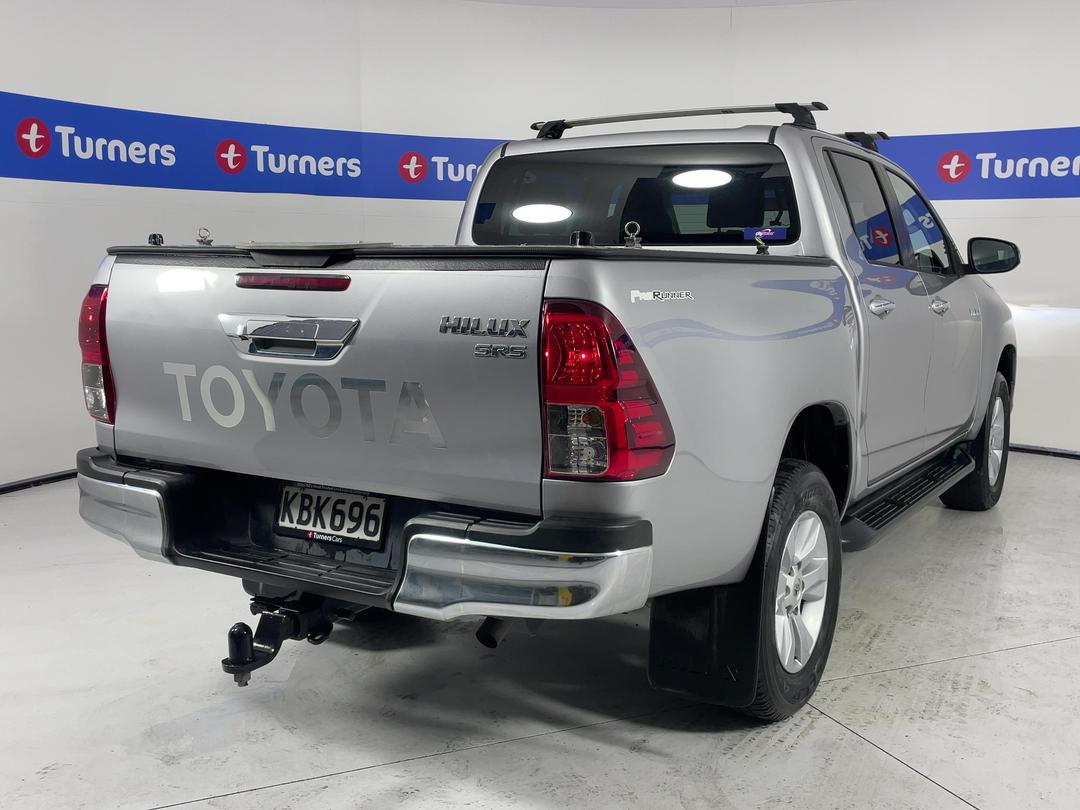 Photo '7' of Toyota Hilux