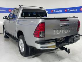 Photo '5' of Toyota Hilux