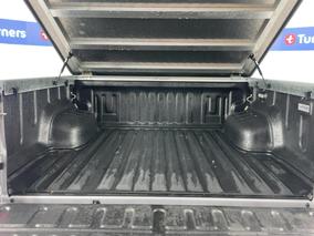 Photo '14' of Toyota Hilux