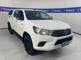 Image of 2016 Toyota Hilux SR TD DC 4WD