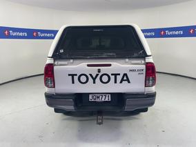 Photo '6' of Toyota Hilux