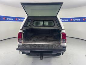 Photo '14' of Toyota Hilux