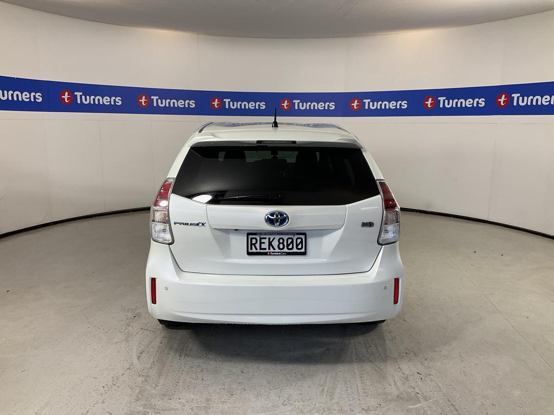 Photo '6' of Toyota Prius