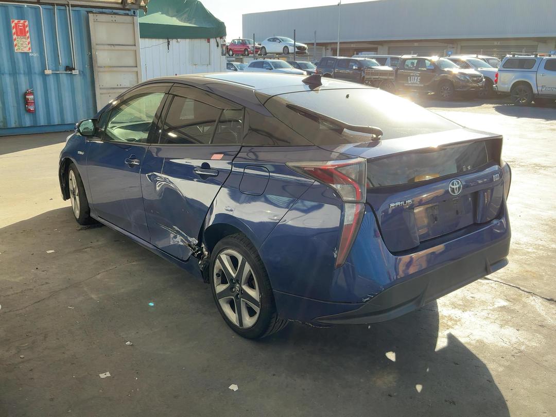 Photo '13' of Toyota Prius Photo '13' of Toyota Prius