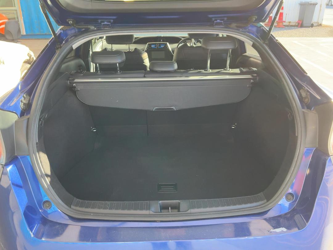 Photo '15' of Toyota Prius Photo '15' of Toyota Prius