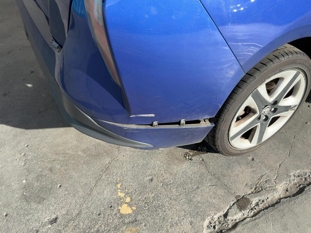 Photo '16' of Toyota Prius Photo '16' of Toyota Prius