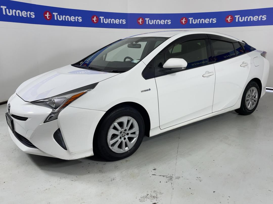 Photo '4' of Toyota Prius