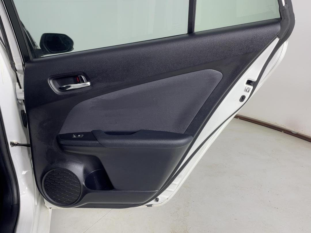 Photo '19' of Toyota Prius