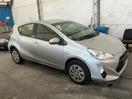 Thumbnail '1' of Toyota Prius C GX
