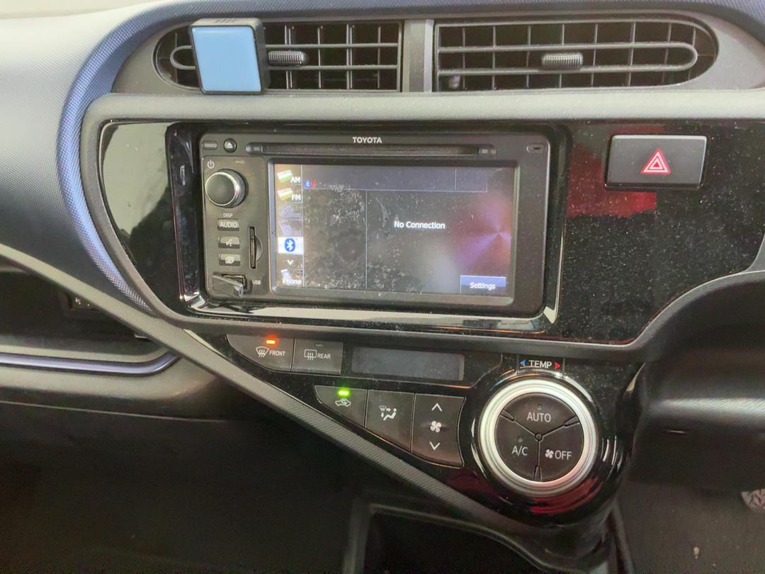 Photo '19' of Toyota Prius C GX Photo '19' of Toyota Prius C GX