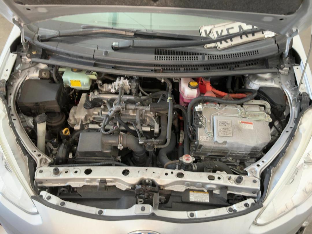 Photo '22' of Toyota Prius C GX Photo '22' of Toyota Prius C GX