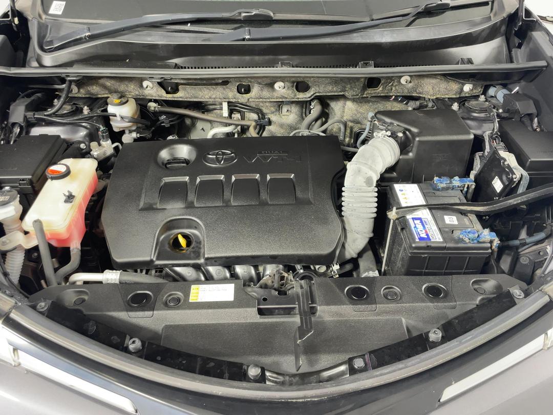 Photo '13' of Toyota Rav4