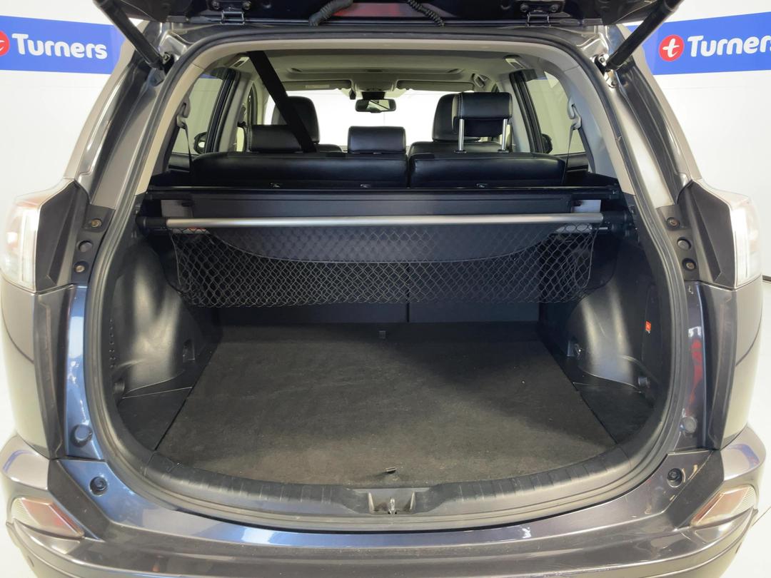 Photo '14' of Toyota Rav4