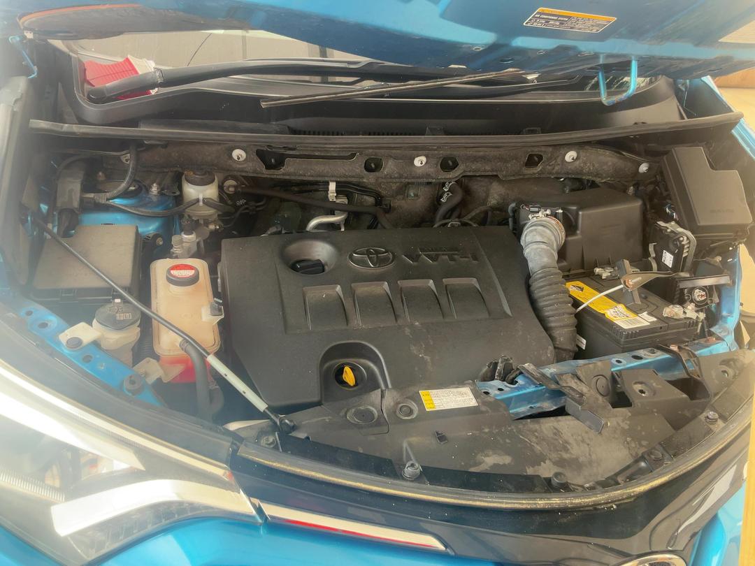 Photo '2' of Toyota Rav4 GX SUV