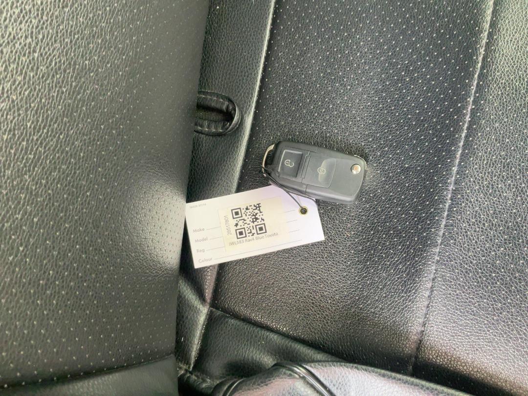 Photo '17' of Toyota Rav4 GX SUV