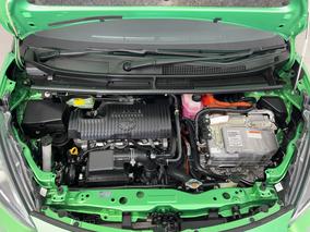 Photo '13' of Toyota Sienta