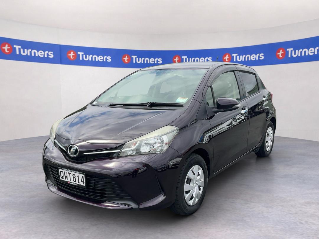 Photo '4' of Toyota Vitz